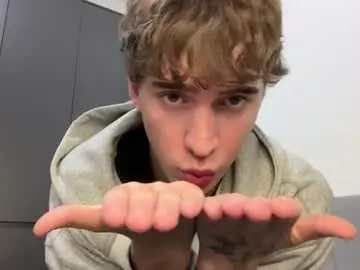 Chaturbate Sex Cam of kevin_martin8
