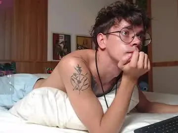 Chaturbate Live Sex Cam of william_henry_a