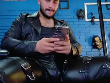 Chaturbate Live Sex of theian26
