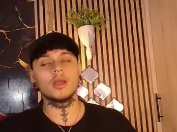 Chaturbate Best live sex cam show of arcano_rh06