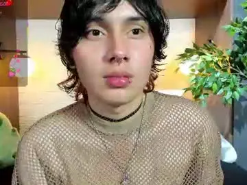 Chaturbate Free Porn Cam of brunodeluca_