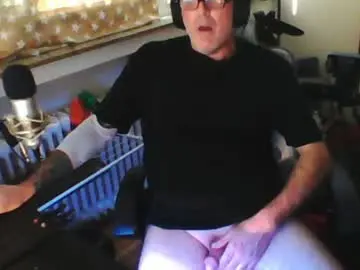 Chaturbate Watch Live Sex Cams of luckyfreak1