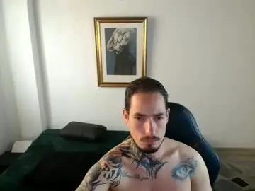Chaturbate Live Porn of alex_orionjs