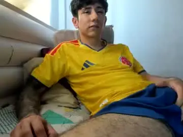 Chaturbate Live Sex Cam of austin1119a