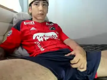 Chaturbate Live Sex Cam of austin1119a