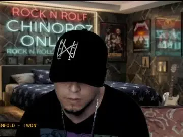 Chaturbate Live Sex Cam of chinoroz
