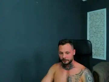 Chaturbate Watch Live Sex Cams of brianhunts