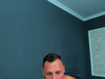 Chaturbate Free Porn Cam of brianhunts