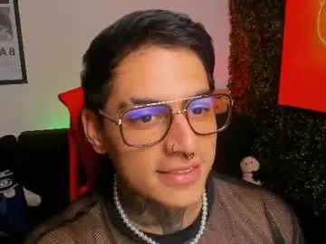 Chaturbate Adult Webcam of simon_cortes