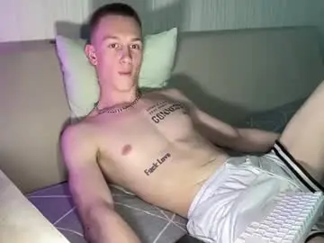 Chaturbate Free Porn Cam of travis_gracile