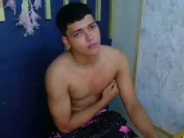 Chaturbate Free Live Porn of kyliam_big