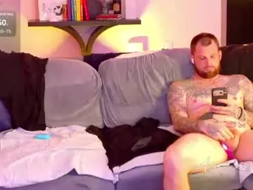 Chaturbate Watch Live Sex Cams of alexxxzander1