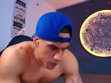 Chaturbate Watch Live Sex Cams of duran_dhikol1