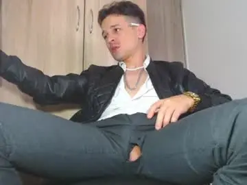 Chaturbate Nude Webcam of leonal_oconer