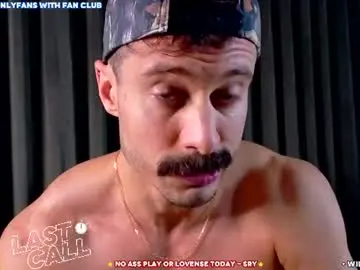 Chaturbate Live Sex of willyumx