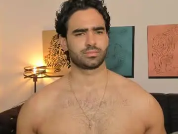 Chaturbate Live Sex Cam of bradleymartin7