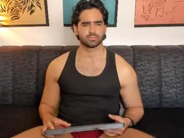 Chaturbate Free Porn Cam of bradleymartin7
