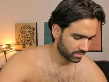 Chaturbate Best live sex cam show of bradleymartin7