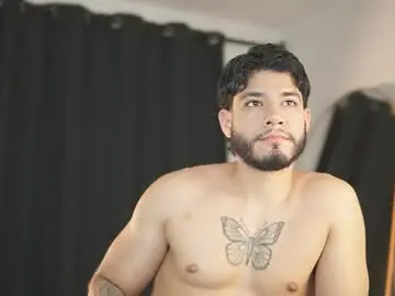 Chaturbate Live Sex Cam of jadenfeynman