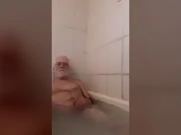 Chaturbate Live Sex of mrbighotcock12