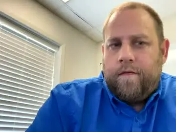Chaturbate Free Porn Cam of tipman84
