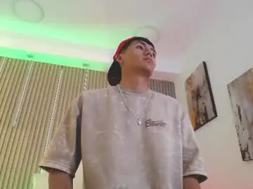 Chaturbate Live Sex Cam of adrianstark_