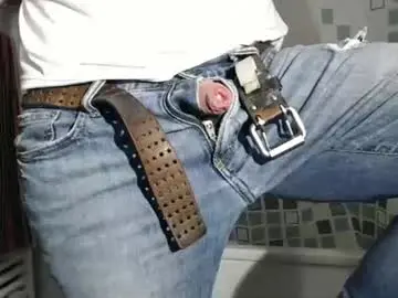 Chaturbate Live Sex Cam of steveo_85