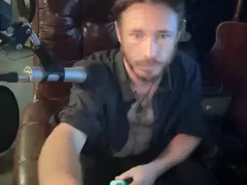 Chaturbate Free Porn Cam of hungginger4u