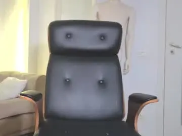 Chaturbate Sex Cam of maxkaiden