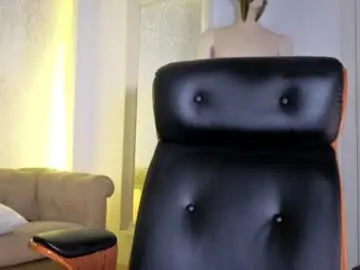 Chaturbate Live Sex Cam of maxkaiden