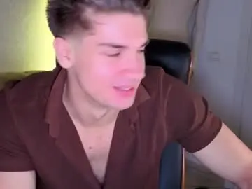 Chaturbate Live Porn of maxkaiden
