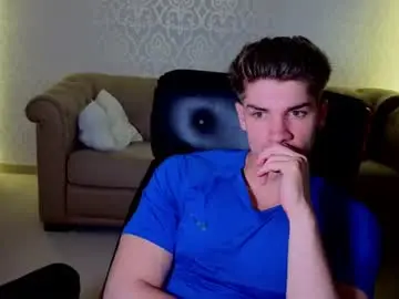Chaturbate Free Porn Cam of maxkaiden