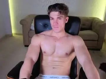 Chaturbate Sex Cam of maxkaiden