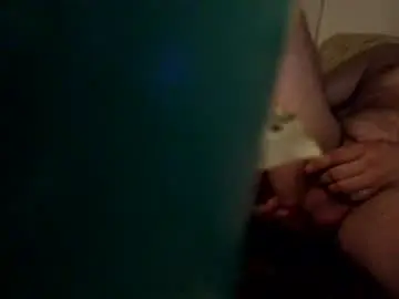 Chaturbate Live Sex Cam of sandrolickyou