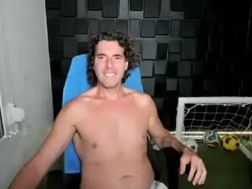 Chaturbate Live Sex Cam of joaquin420_hot