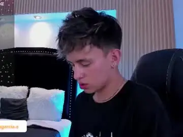 Chaturbate Live Porn of liamwild20
