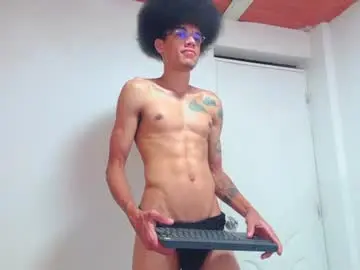 Chaturbate Live Sex Cam of smith_gael