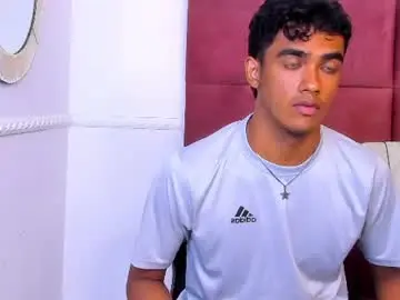 Chaturbate Adult Video Chat of alejandro_williams
