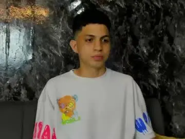 Chaturbate Watch Live Sex Cams of cameron_lux4