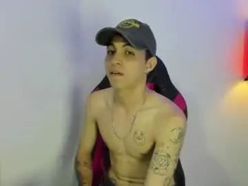 Chaturbate Best live sex cam show of cameron_lux4