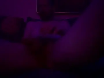 Chaturbate Live Porn of kinkyplantdaddy