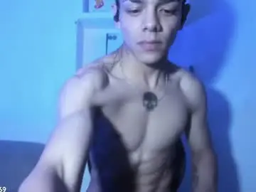 Chaturbate Adult Webcams of tobiassmith69