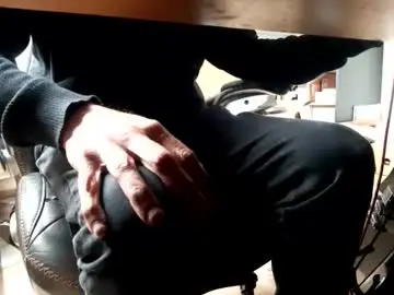 Chaturbate Free Live Porn of bellebate