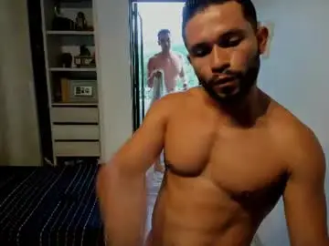 Chaturbate Free Live Porn of travis_bakerr