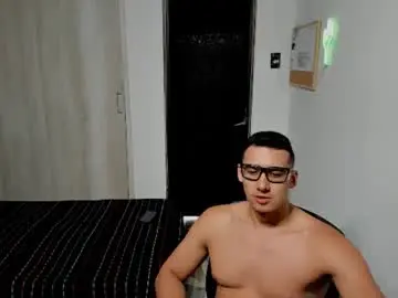 Chaturbate Adult Video Chat of travis_bakerr