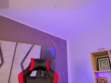 Chaturbate Live Sex Cam of axel_grey_