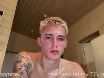 Chaturbate Live Sex Cam of lil_addy