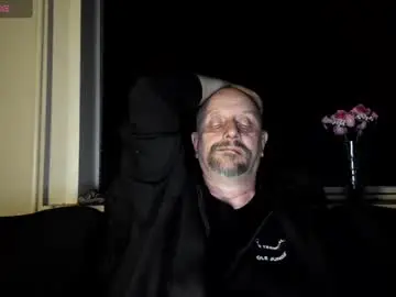 Chaturbate Live Porn of hardmrlazy