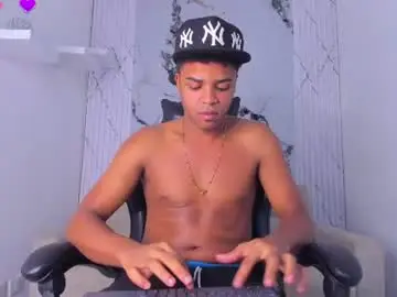 Chaturbate Live Sex of taylorclay_
