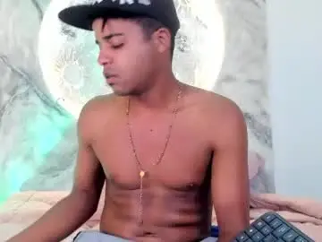 Chaturbate Free Live Porn of taylorclay_